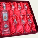 Pálinkás Készlet Gyümölcsös Ón Díszítéssel Díszdobozban