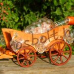 Pálinkás Hintó Szőlőfürtös Palackkal