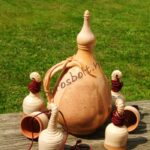 Kerámia Pálinkás Készlet Betyárbutykos + 6 db Nyakba Akasztható Betyárpohár